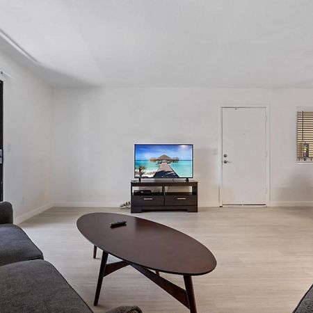 Newly Renovated 2Br Apartment W Pool By Stay Gia Phoenix Esterno foto