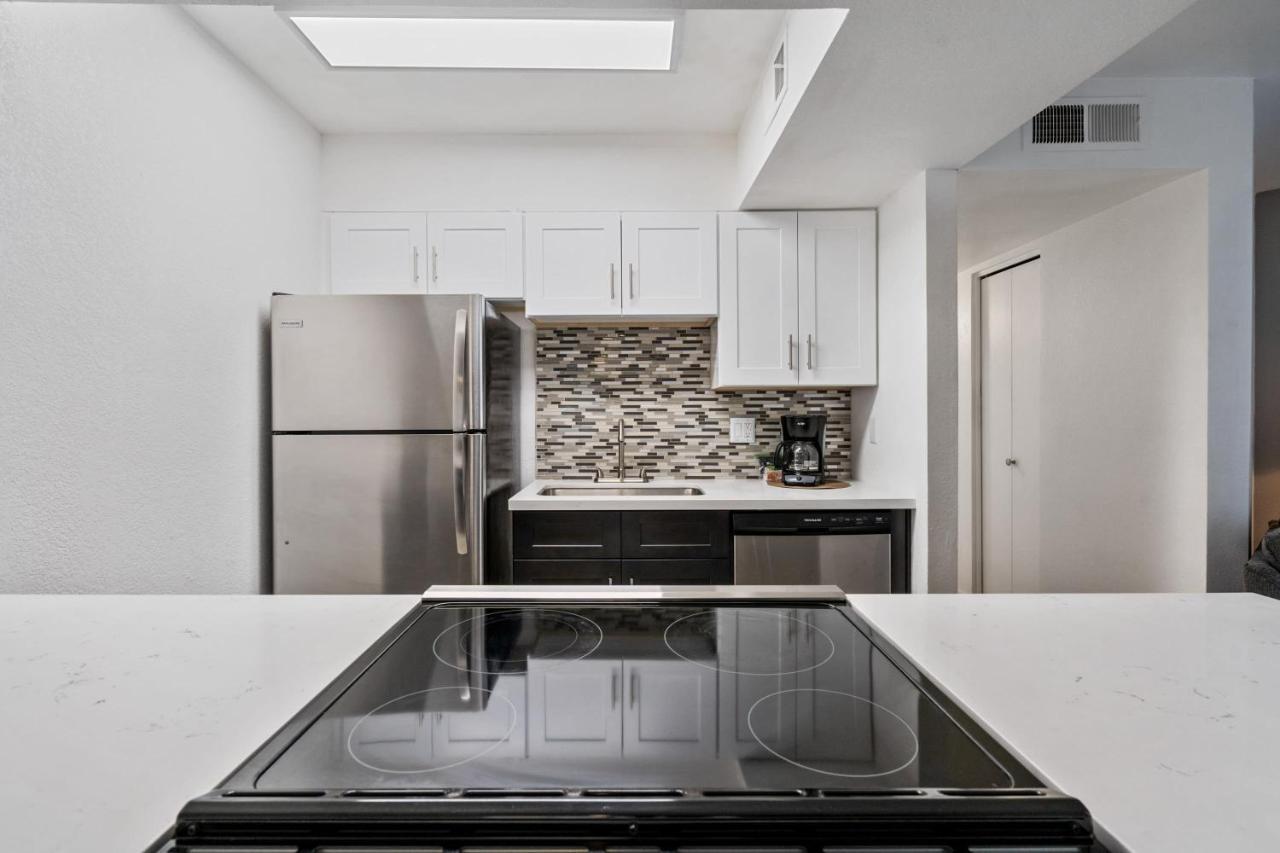 Newly Renovated 2Br Apartment W Pool By Stay Gia Phoenix Esterno foto